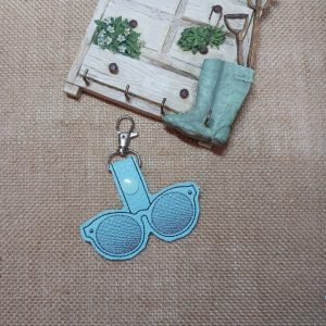 CLASSIC SUNGLASSES - Embroidered Snap Keychain with Swivel Metal Claw Clasp